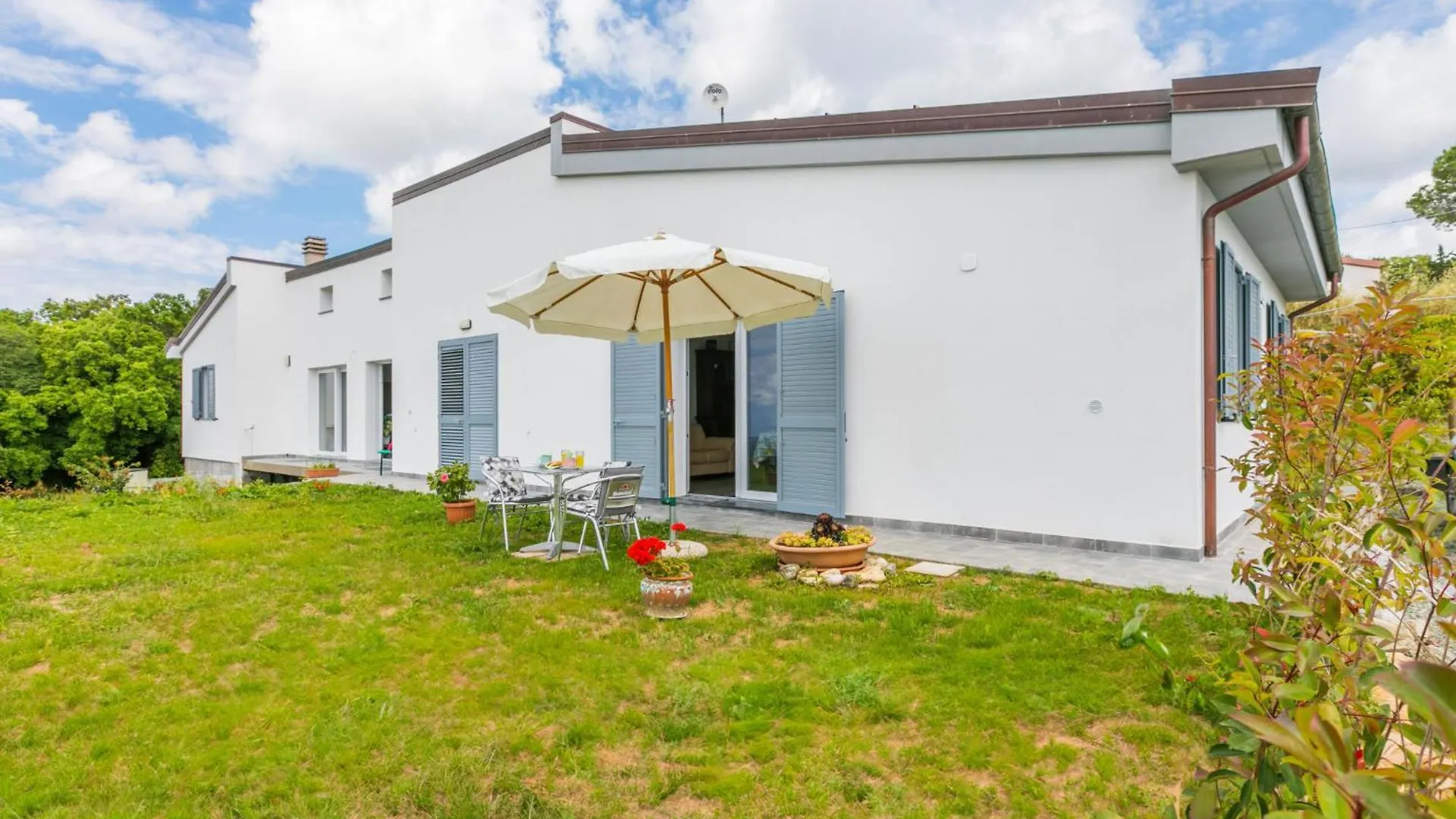 Apartment Apparita By Interhome Riparbella